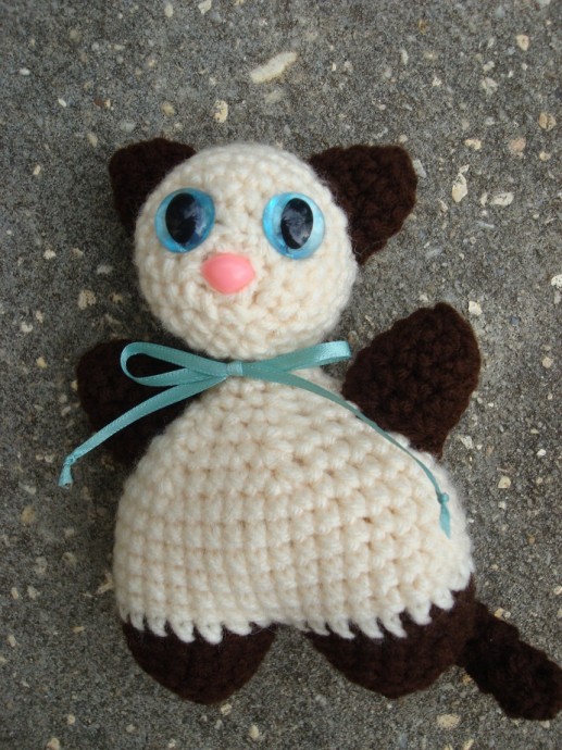 Create Your Own Cute Crochet Chubby Amigurumi Kitty Cat Easily at Home Create Your Own Cute Crochet Chubby Amigurumi Kitty Cat Easily at Home