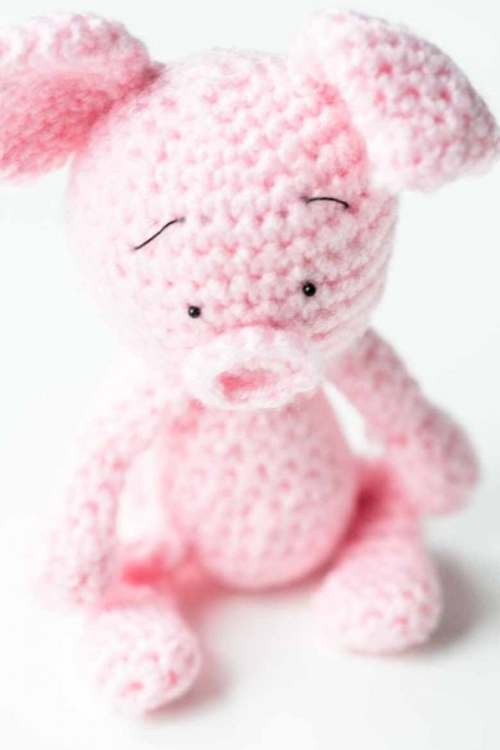 Little Pig Crochet Ornament