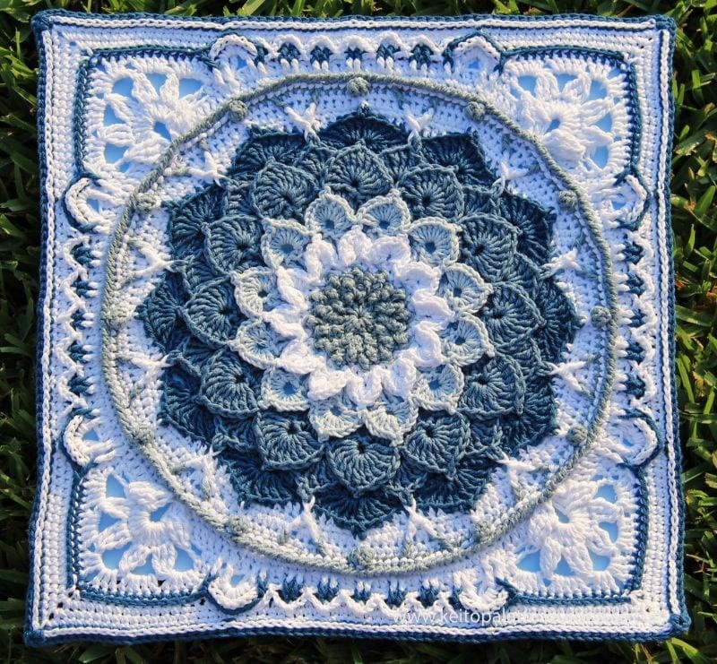 pattern Enchanted Garden by Courtney Laube